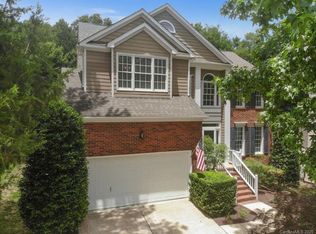 4904 Chestnut Knoll Ln, Charlotte, NC 28269