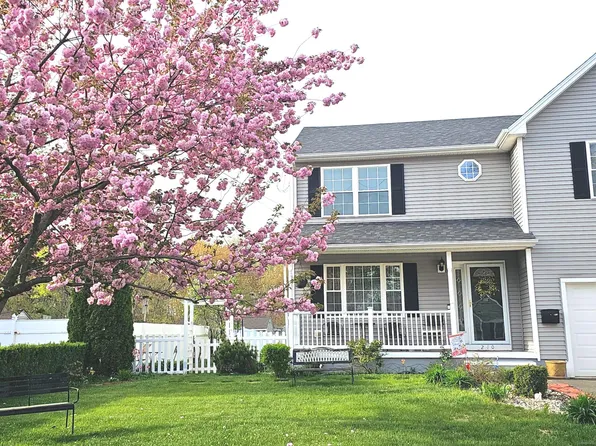 210 Goodwin Street, East Hartford, CT 06108