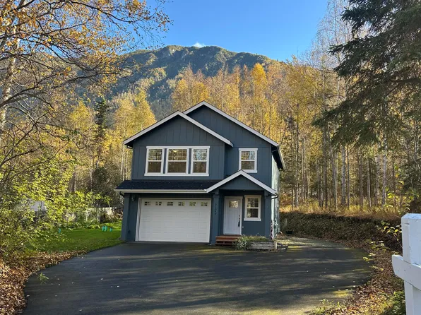 21049 Sparkle Dr, Chugiak, AK 99567