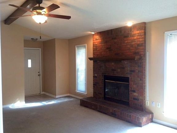 4th image of 132 Drewson Dr