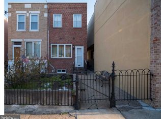 917 Tasker St, Philadelphia, PA 19148