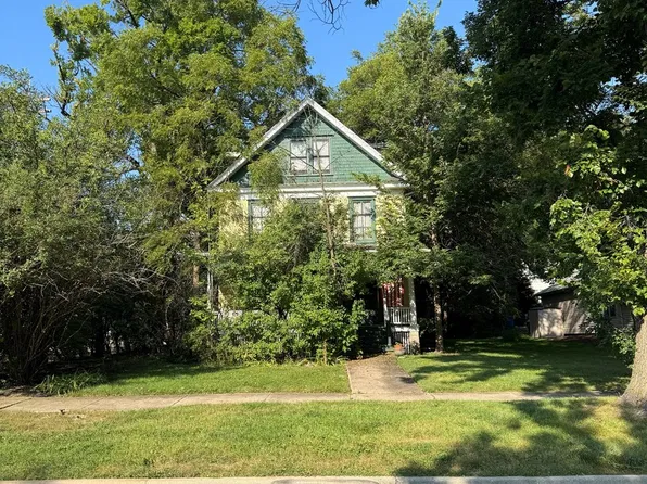 46 S Madison St, Hinsdale, IL 60521