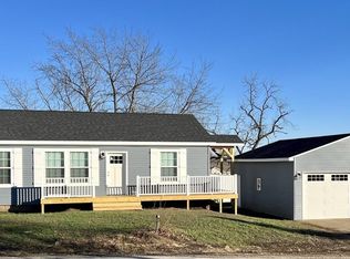 411 Madison St, Diagonal, IA 50845