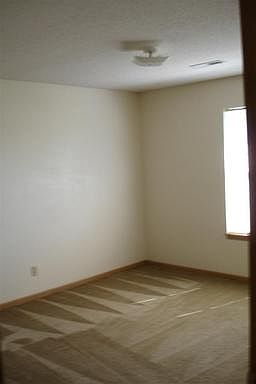 3rd image of 4000 Imperial Ct #B