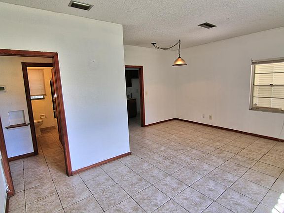 3rd image of 5321 Camille Ave