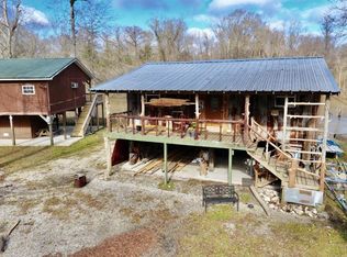 74 Oak Point Rd, Picayune, MS 39466