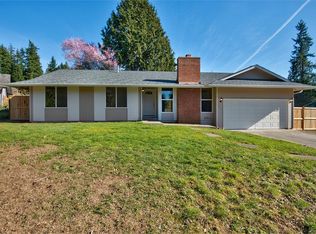 688 Redbud Ct NE, Bremerton, WA 98311