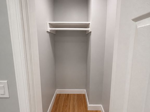 5th image of 77-79 Albemarle Ave #79-B