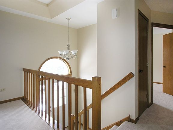 2nd image of 9909 Shady Ln