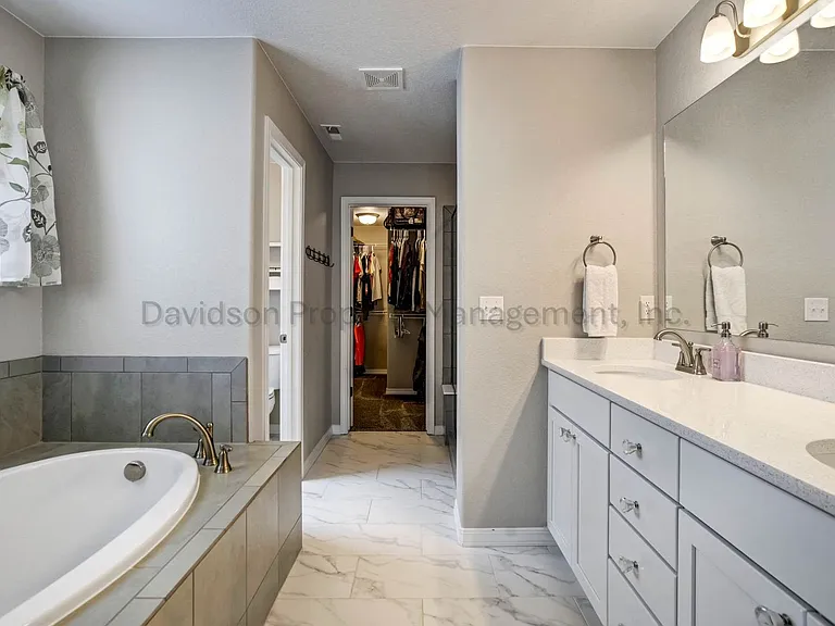 8747 Bynum Dr — Photo 11