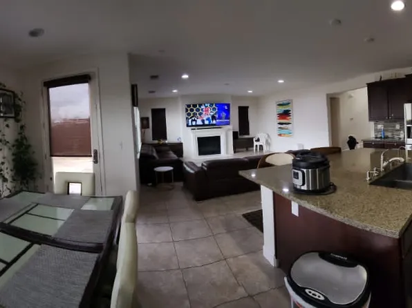 5684 Saratoga Cir, Rocklin, CA 95765