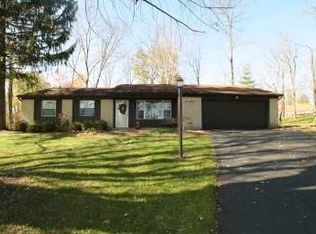 2083 Sheffield Ct, Bellbrook, OH 45305