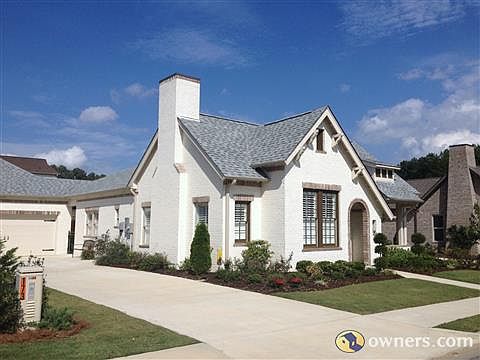 3912 Bibury Circle