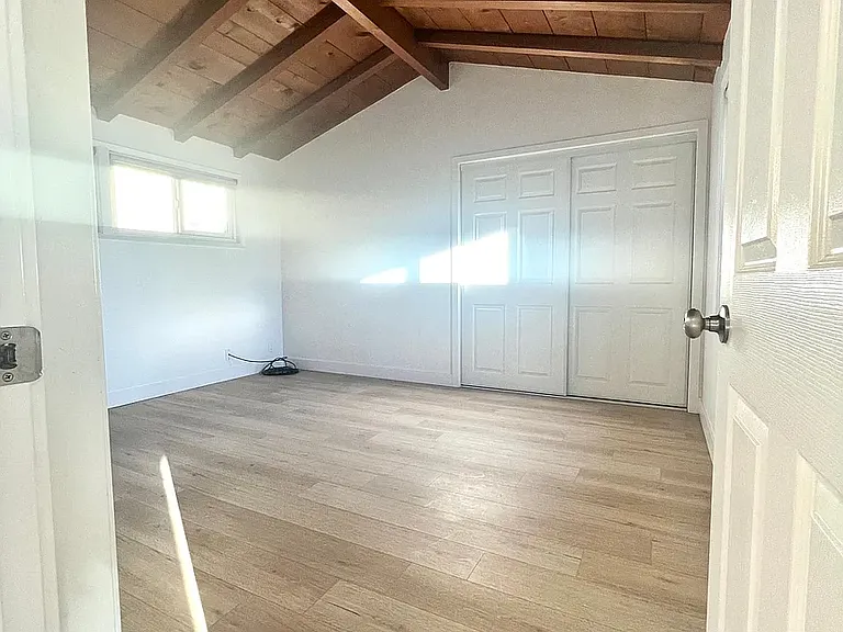 106 E Avenida Ramona #A — Photo 7