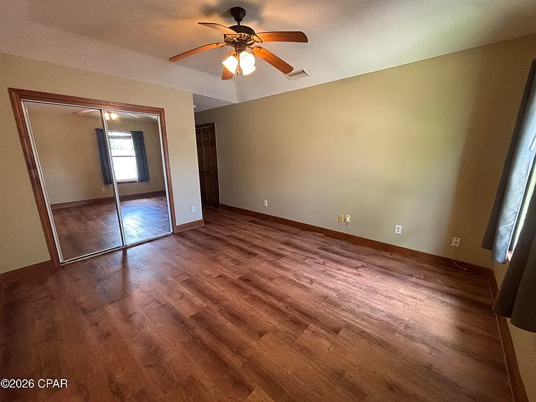 4701 Deerfield Dr — Photo 8