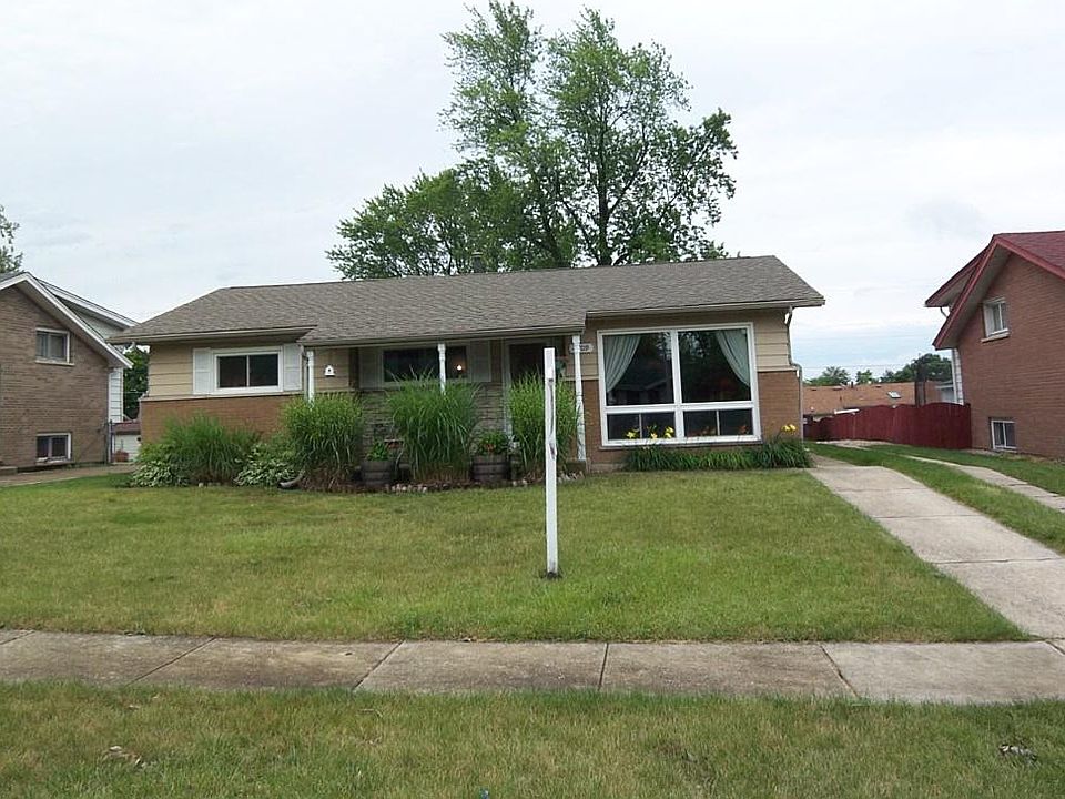1st image of 6709 164th Pl