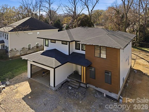 4th image of 1427 N Sharon Amity Rd