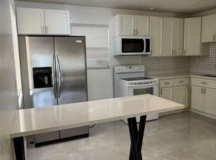 4350 NE 6th Ave, Pompano Beach, FL 33064