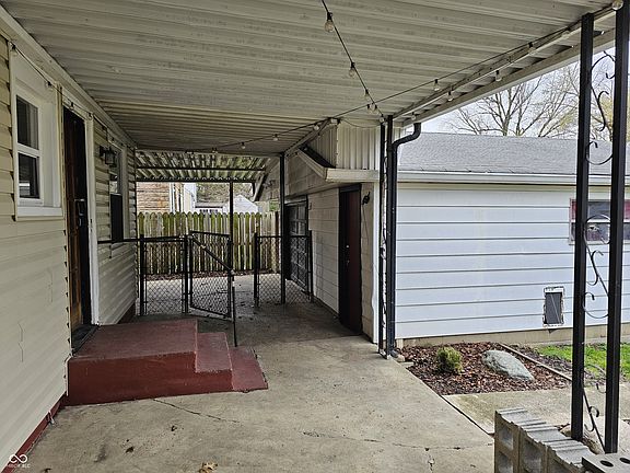 5th image of 2016 Glenridge Dr