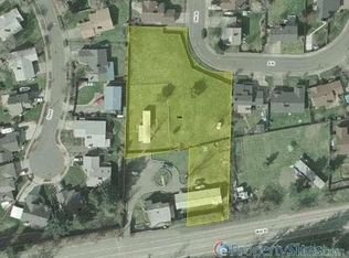 7406 Main St, Springfield, OR 97478