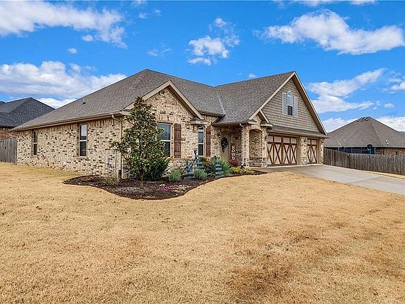 2nd image of 503 Brentwood Cir