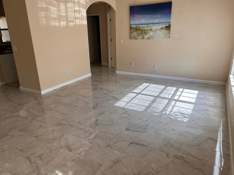 1st image of 2932 Carmela Ave