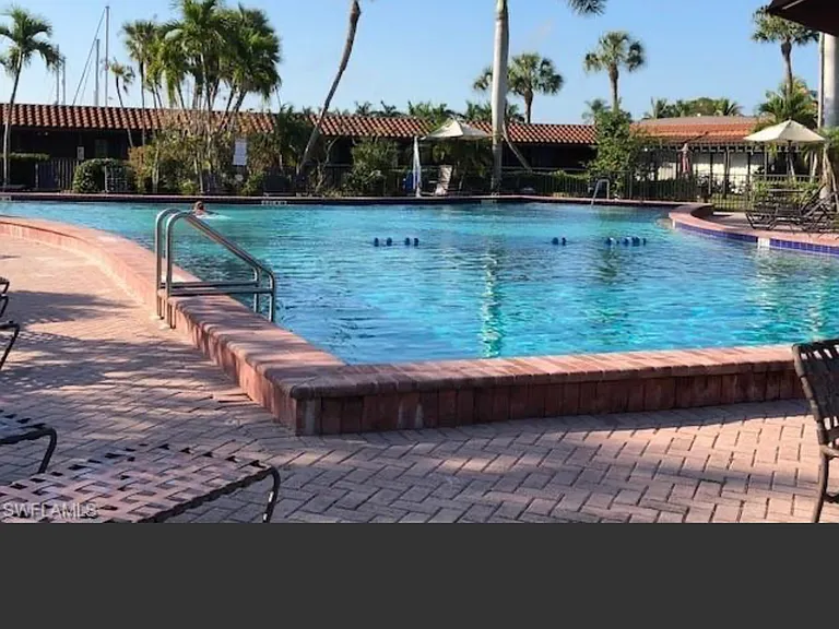 25000 Tamiami Trl E #1 — Photo 7