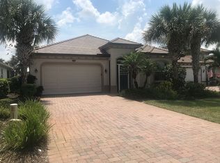 10326 Gator Bay Ct, Naples, FL 34120
