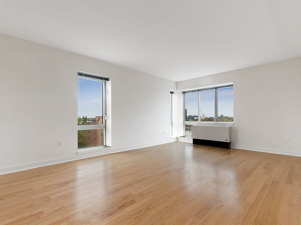 1st image of 15350 89th Ave APT 1017