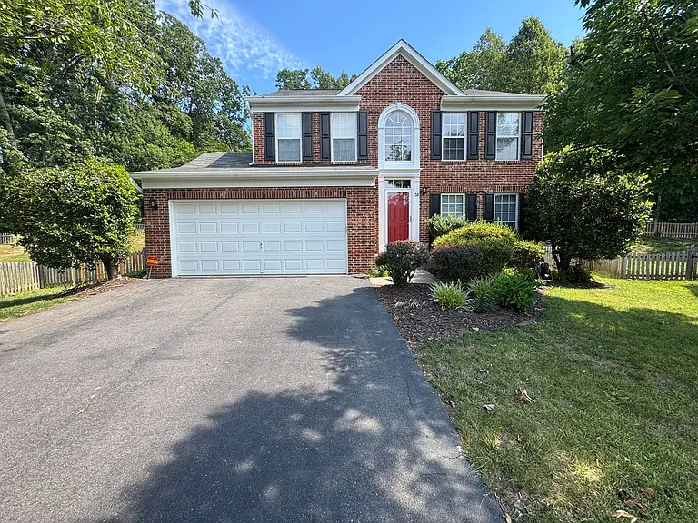 38 Kimmer Ct — Photo 1