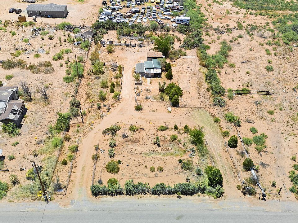 1st image of 755 Paloma Dr