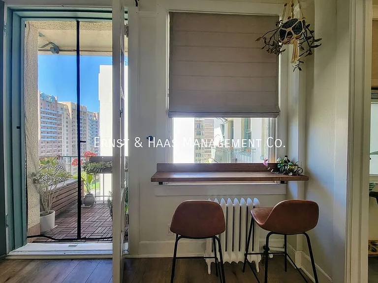455 E Ocean Blvd #1008 — Photo 3