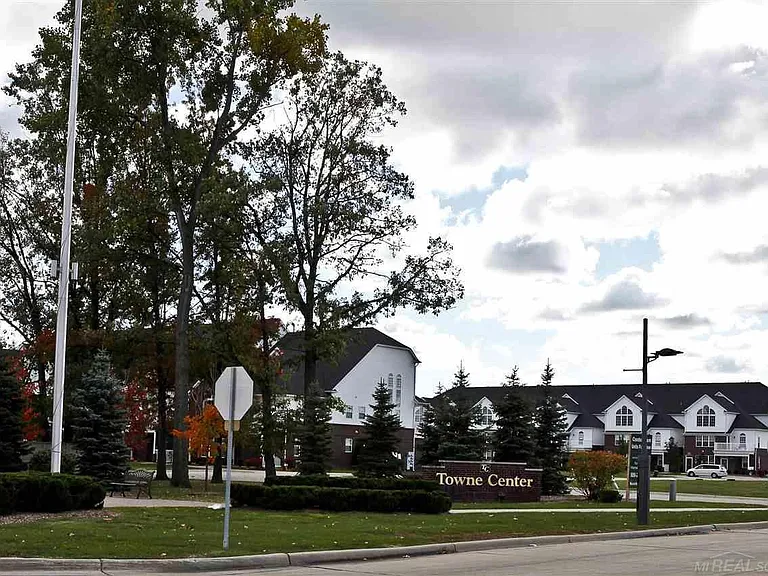 8459 Towne Center Cir N #7-96-96 — Photo 1