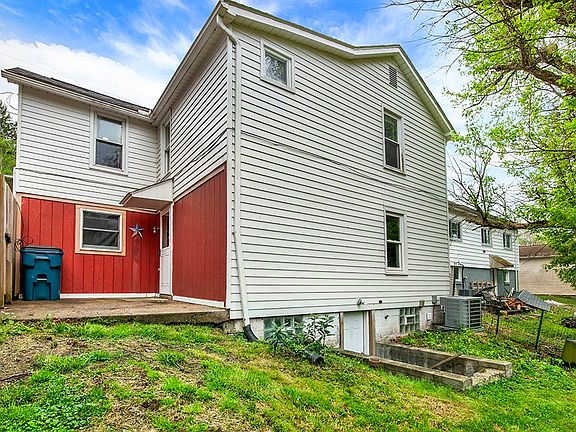 3rd image of 2842 Italy Rd