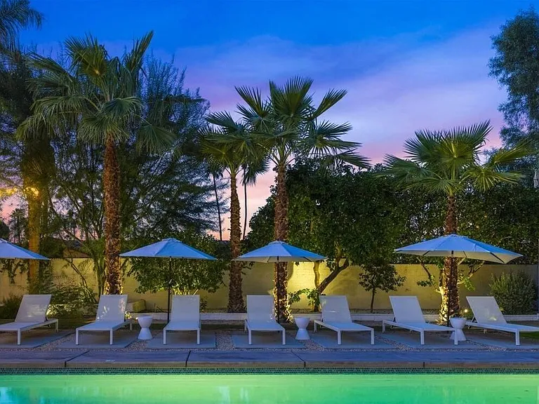 72382 Desert Dr — Photo 46