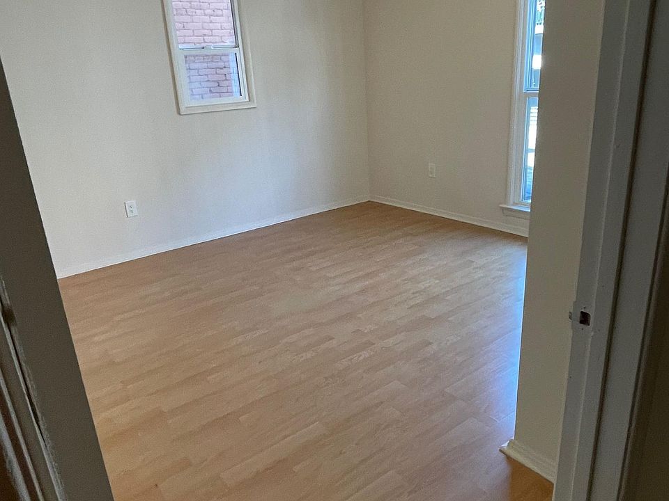1st image of 732 S Mariposa Ave APT 1