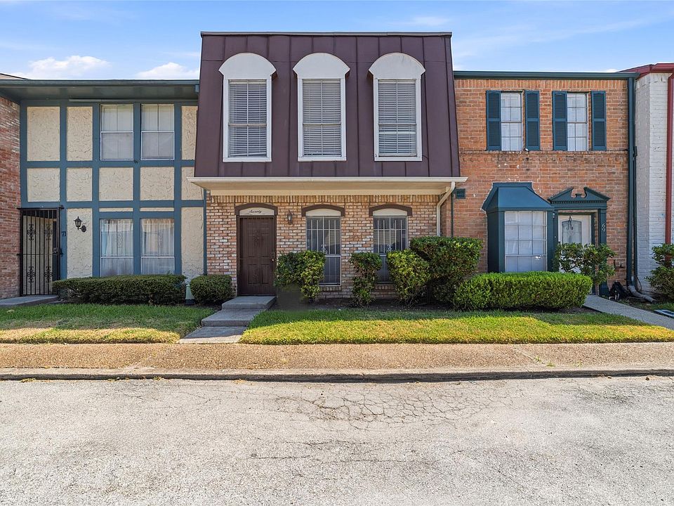 1st image of 7700 Creekbend Dr APT 70