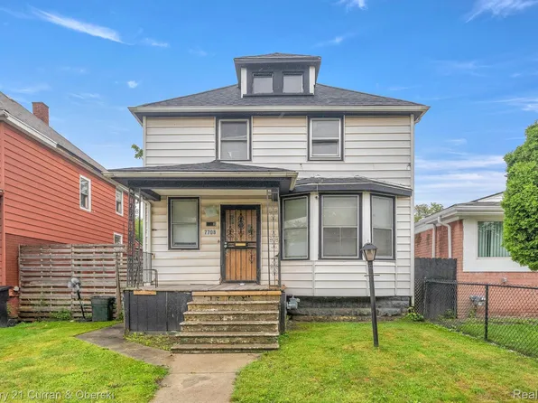 7708 E Canfield St, Detroit, MI 48214