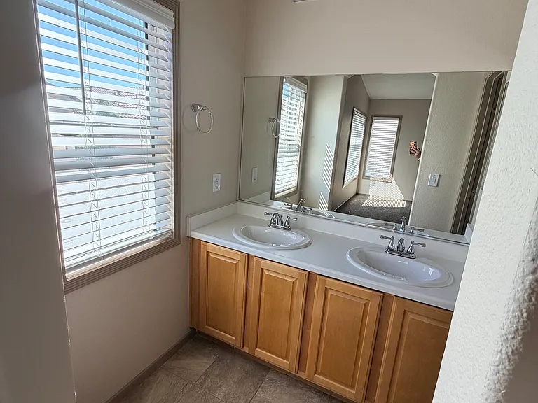 2561 Land Rush Dr — Photo 8