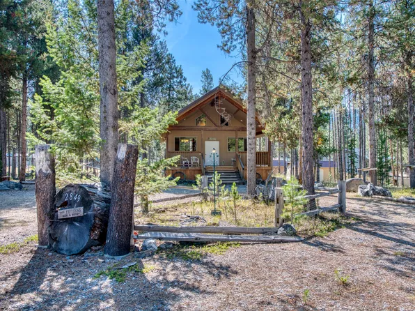 2849 E Fork Rd, Sula, MT 59871