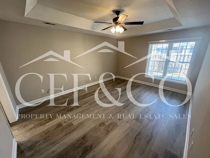 514 Rose Trellis Ct — Photo 13