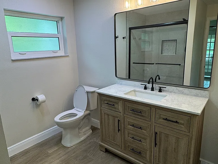 7409 Lake Forest Cir — Photo 46