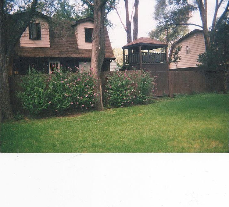 1st image of 328 Grand Blvd
