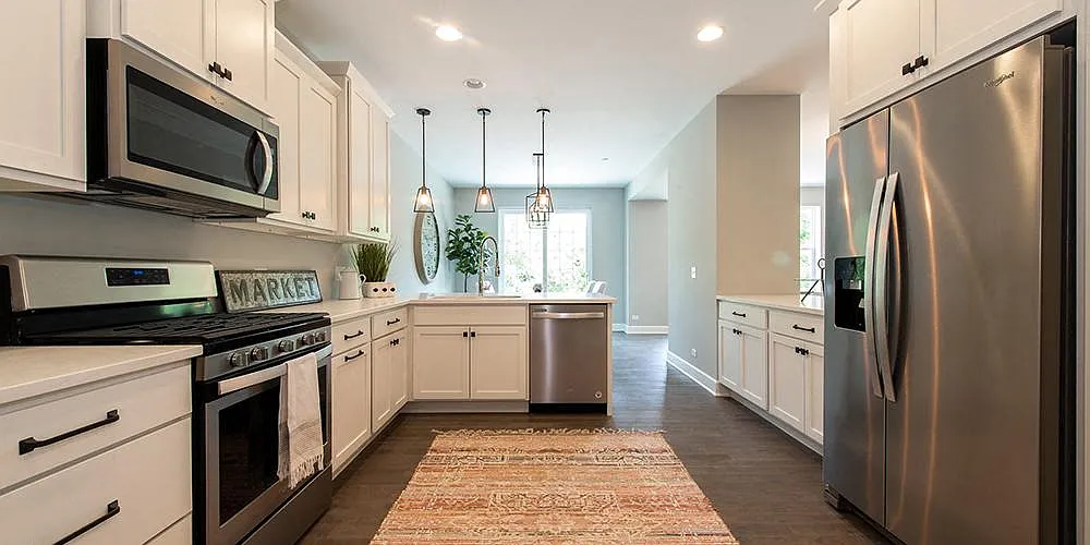 HIGHPOINT Countryside Townhomes — Photo 3