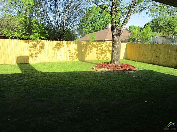 5th image of 211 Clearview Dr