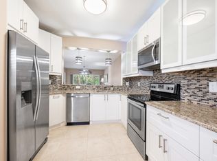 7819 Regal Heron Cir APT 103, Naples, FL 34104
