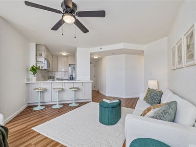 300 Wai Nani Way APT 2104, Honolulu, HI, 96815