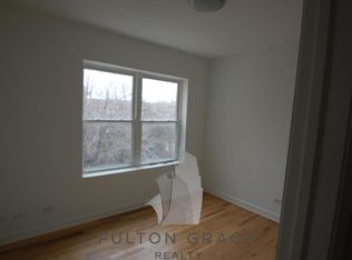 4610 N Monticello Ave, Chicago, IL 60625