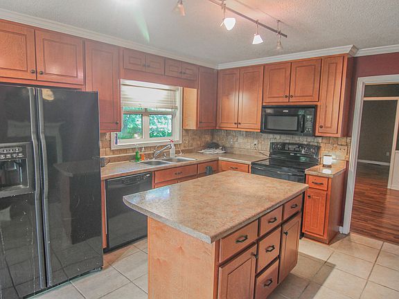 3rd image of 342 Glen Haven Dr