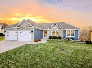 13640 Wagon Pass Rd, Platte City, MO 64079